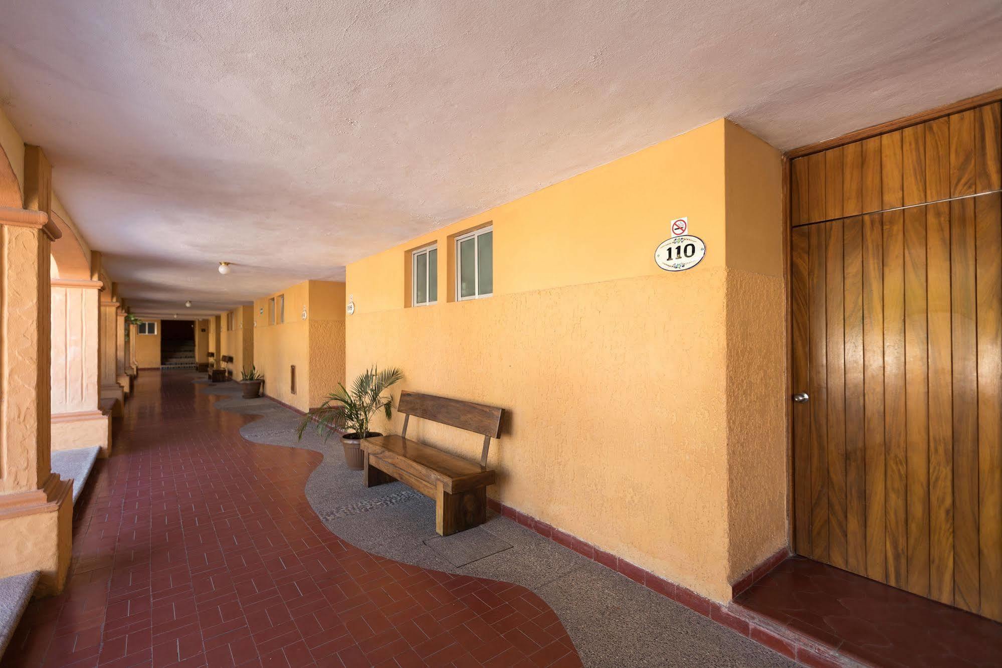 Hotel Margaritas Mazatlan Ngoại thất bức ảnh